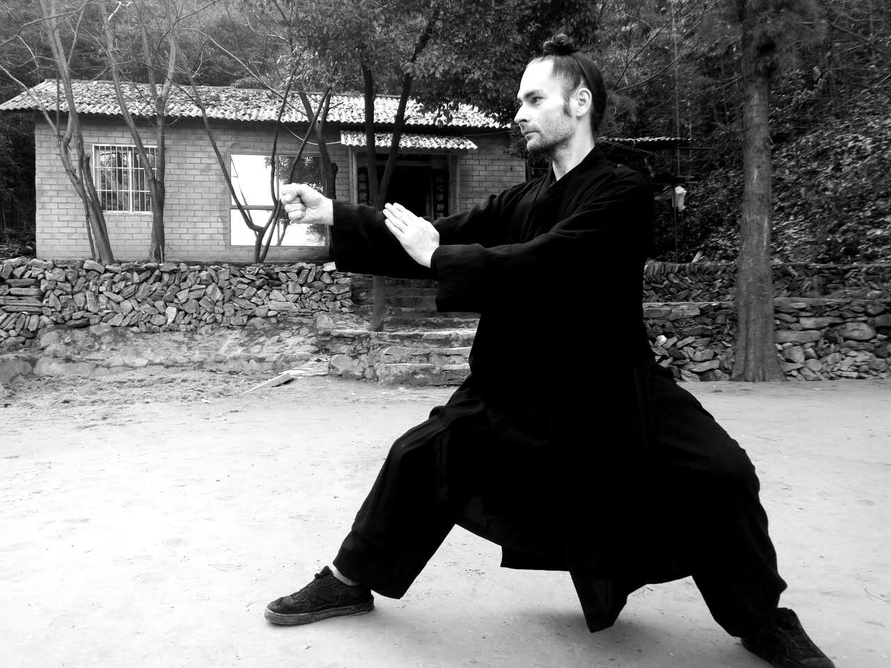 ����������