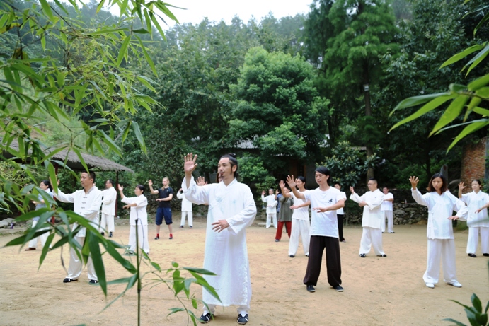 <b>̫���������ר�ް�</b>