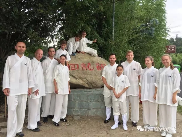 Ų���Ŷӻ������������